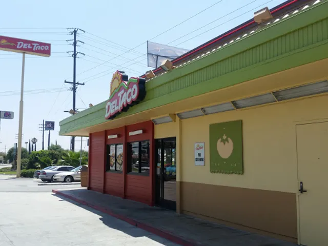 Del Taco