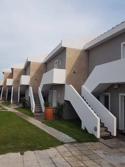 HOTEL LOGA (ΞΕΝΟΔΟΧΕΙΟ ΕΠΙΠΛΟΜΕΝΩΝ ΔΙΑΜΕΡΙΣΜΑΤΩΝ)