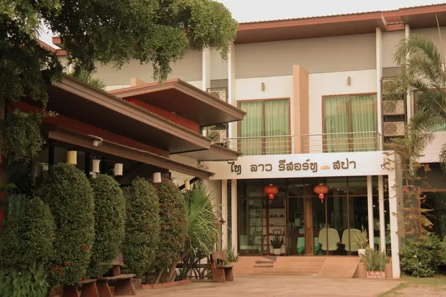 Tai Lao Resort and Spa