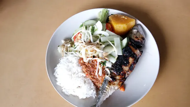 Gerai Kak Pah, Sri Semantan