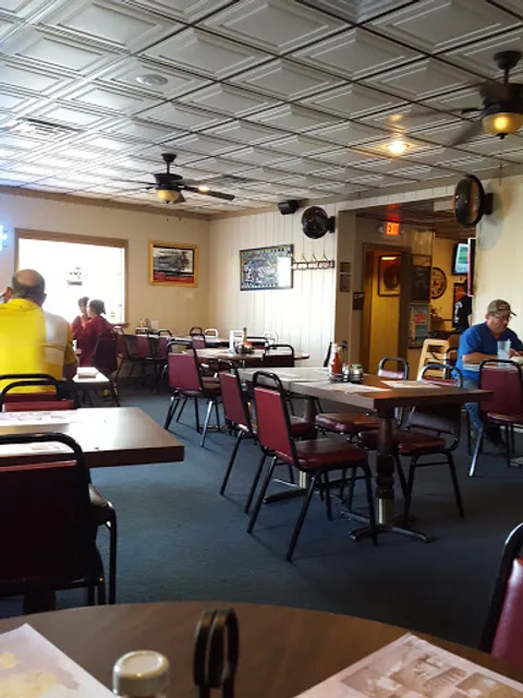 Fanella's Pizza & Pub