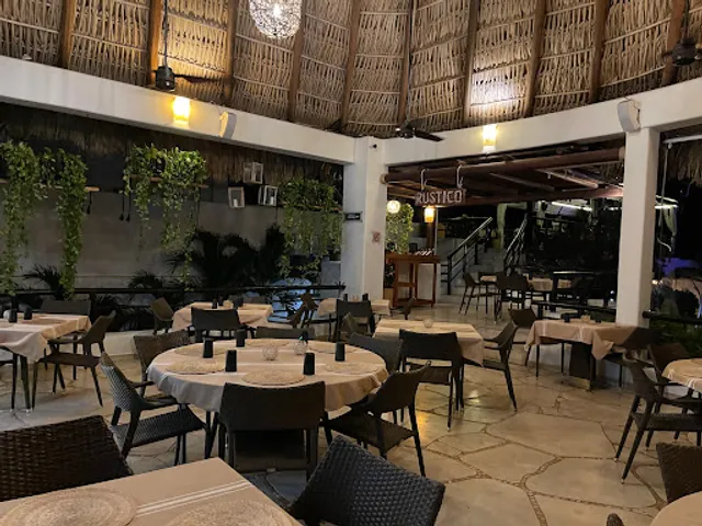 Rústico Restaurante