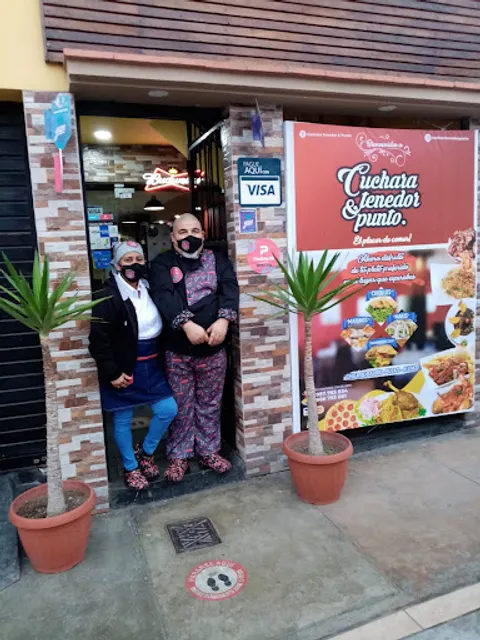 Cuchara Tenedor & Punto