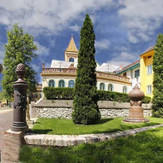 Zsolnay Negyed Vendégháza