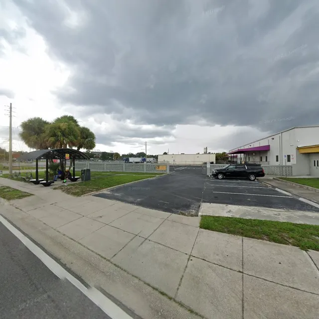 2100 W Washington St