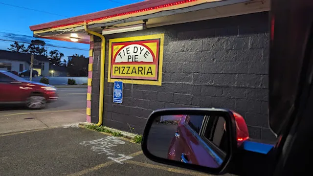 Tie Dye Pizzaria