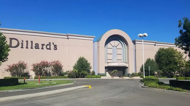 Dillard's