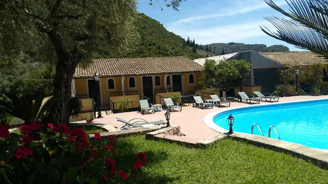 Aphrodite Studios & Seasonal Pool