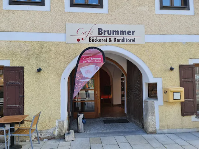 Café & Bäckerei Brummer