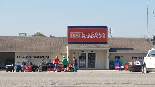 Lincoln Hardware