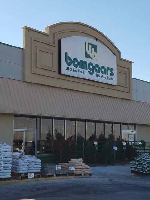 Village Square Shopping Center