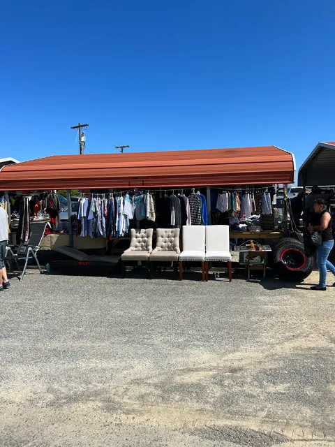 Vintage Village Flea Market
