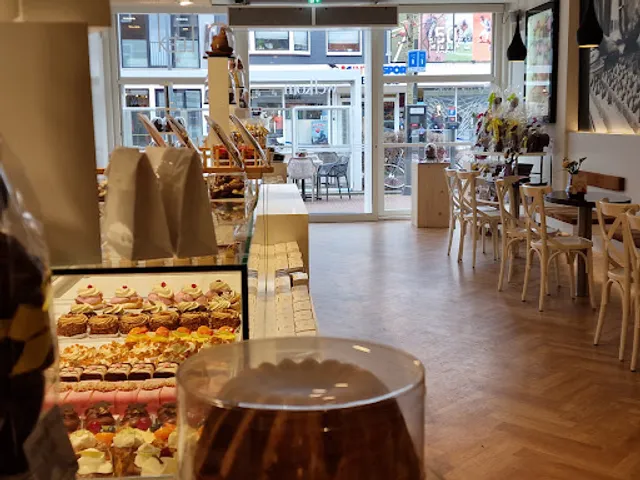 LEEK Confectionery And Tearoom Dick