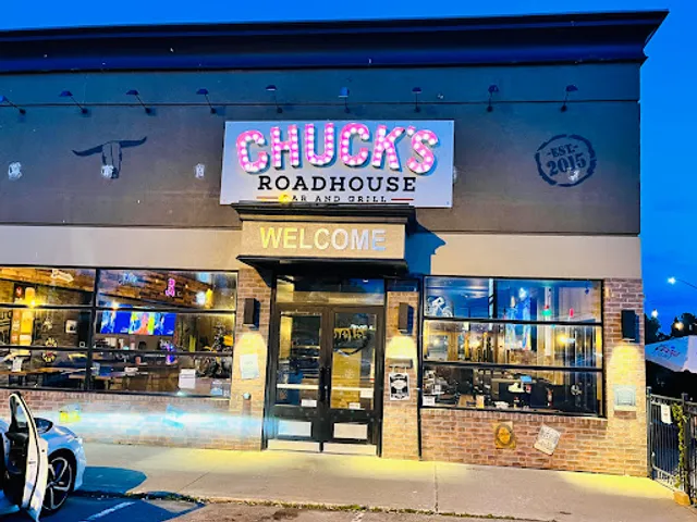 Chuck's Roadhouse Bar & Grill