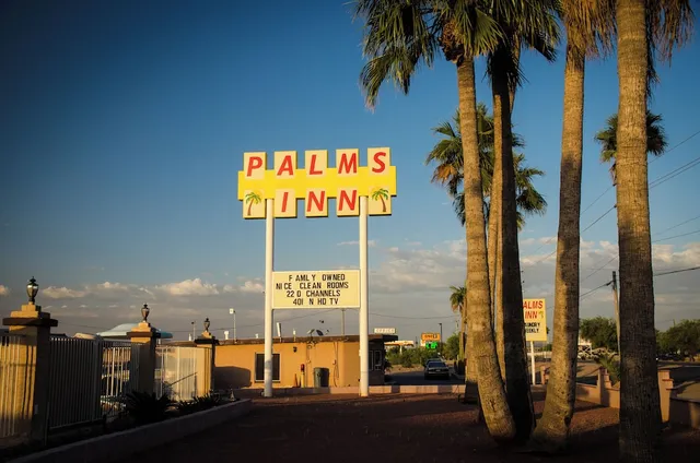 Palms Inn