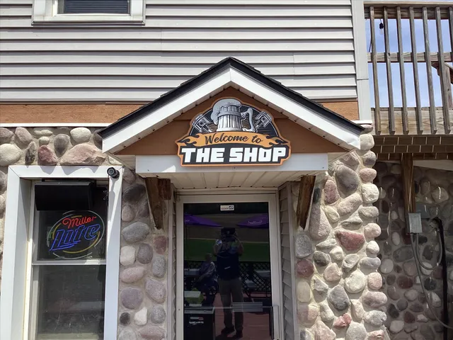The Shop Fair Valley Bar & Grill