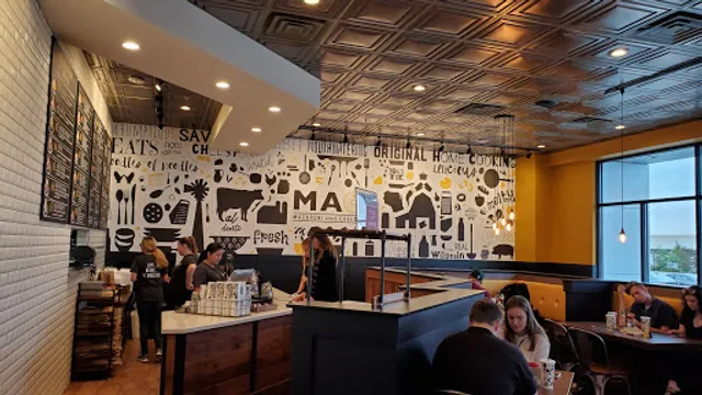 MACS (Macaroni And Cheese Shop) Oak Creek