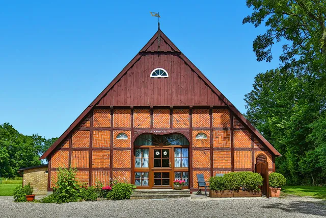 Hof zur Sonnenseite - Jörg Meislahn