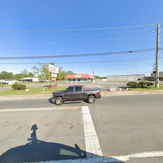 Home Of Georgia's Biggest Homemade Buttermilk Biscuits