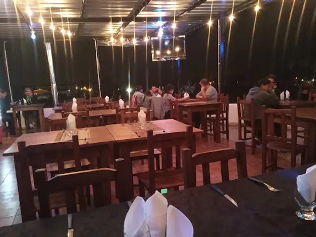 RESTAURANTE - PARRILLA DOÑA PAULA