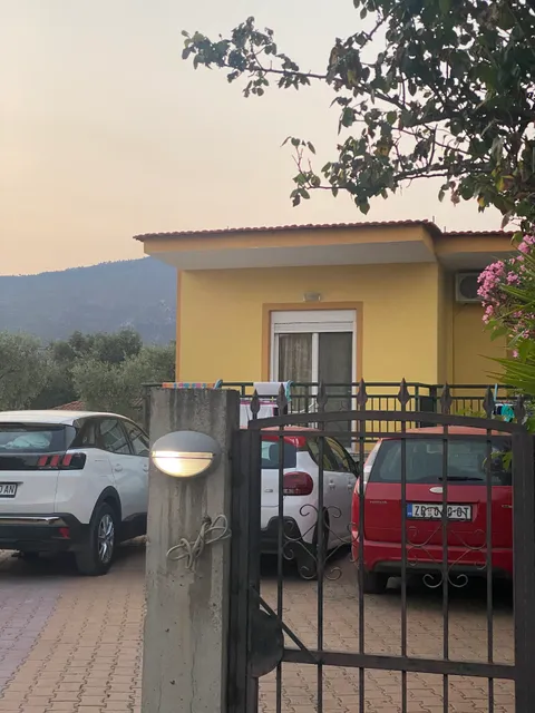 Studio Metaxas, Limenaria