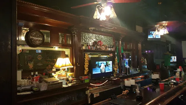 Lucky Leprechaun Irish Pub