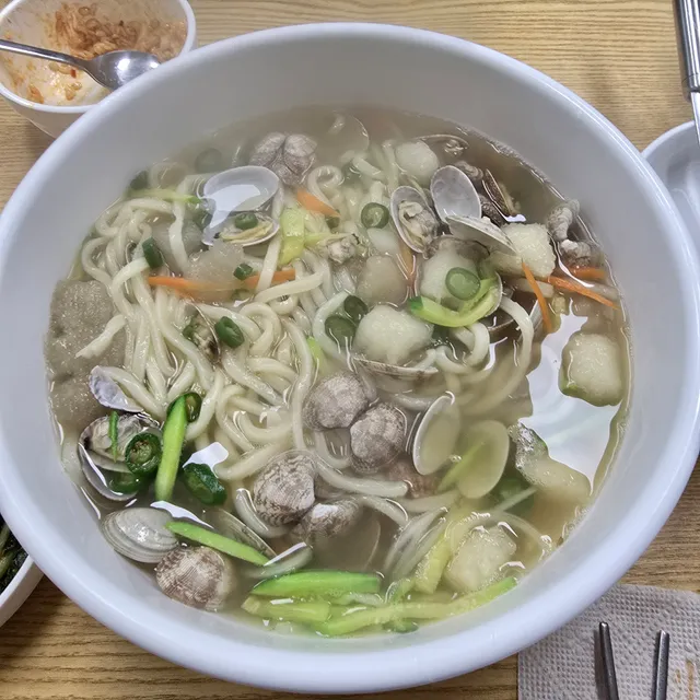 Hongdukkae noodles