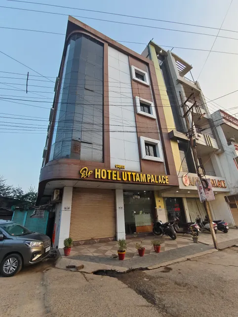 Hotel Shree Uttam Palace Katni