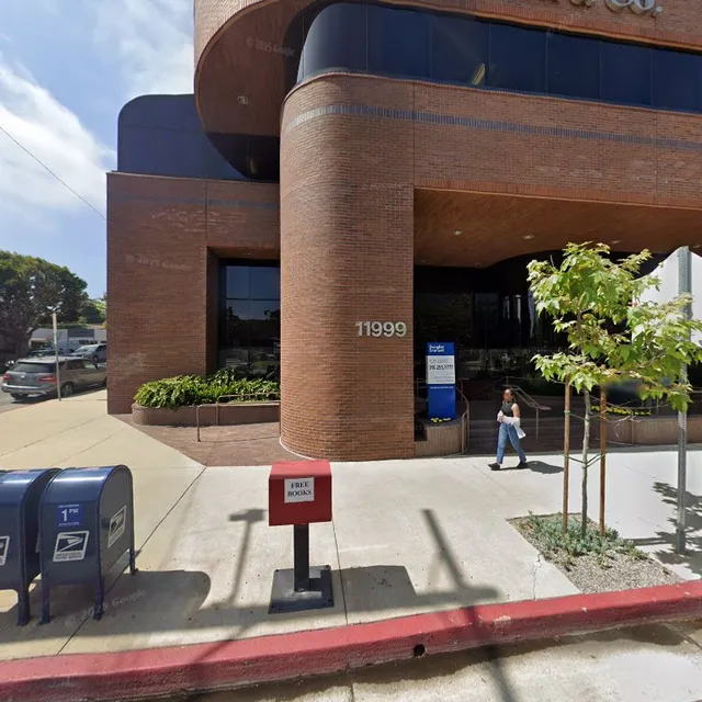 11999 San Vicente Blvd