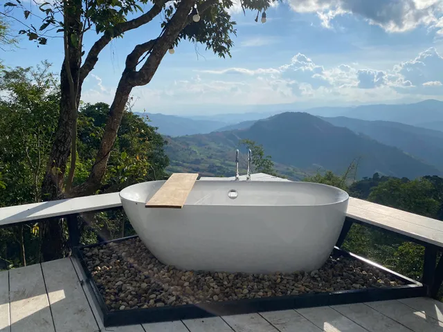 one villa coffee farm stay