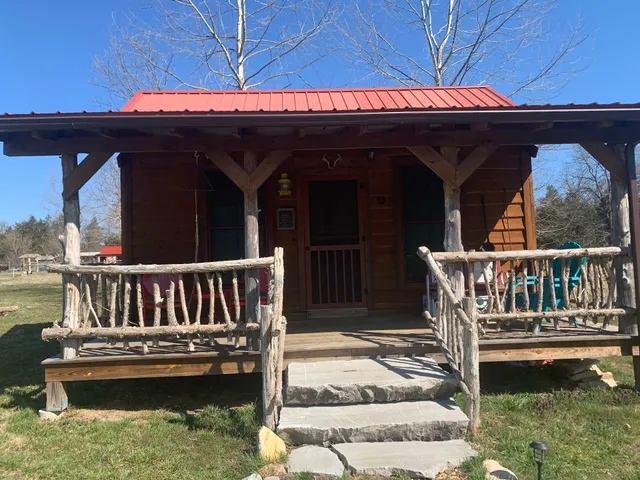 12 Stones Guest Farm