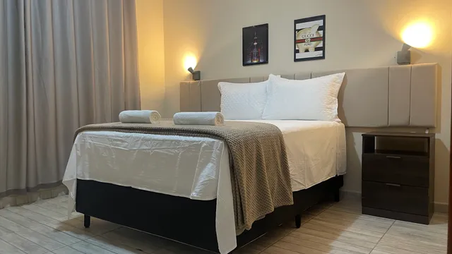 B & A Suites Inn Hotel