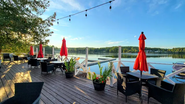 The Dockside Patio @ Bonnie View