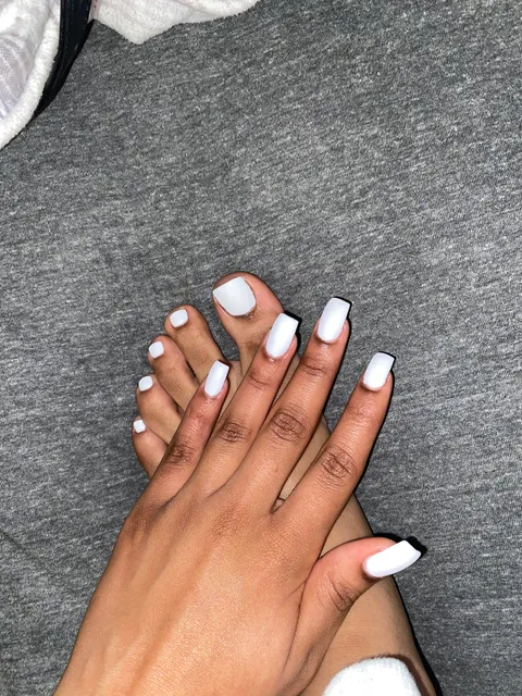 Sky Nails