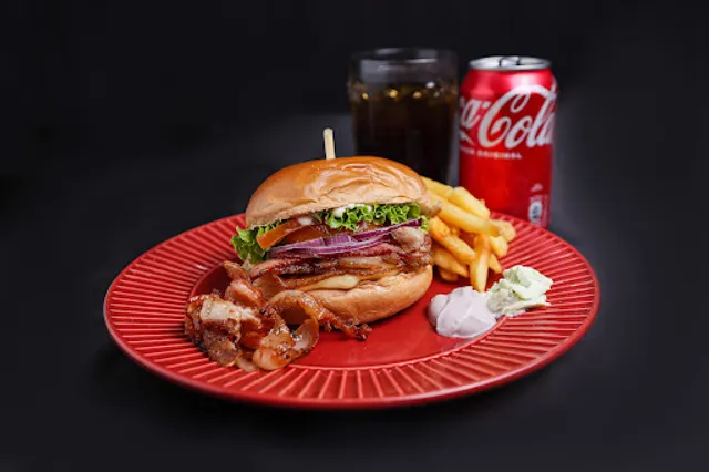 Hot Family - Hotdog Gourmet e Hambúrguer Artesanal