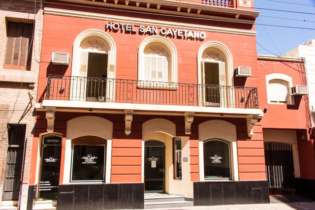Hotel San Cayetano