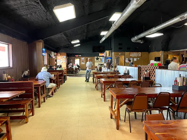 Lockhart Chisholm Trail BBQ