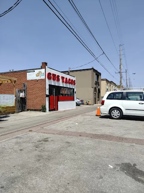 Gus Tacos