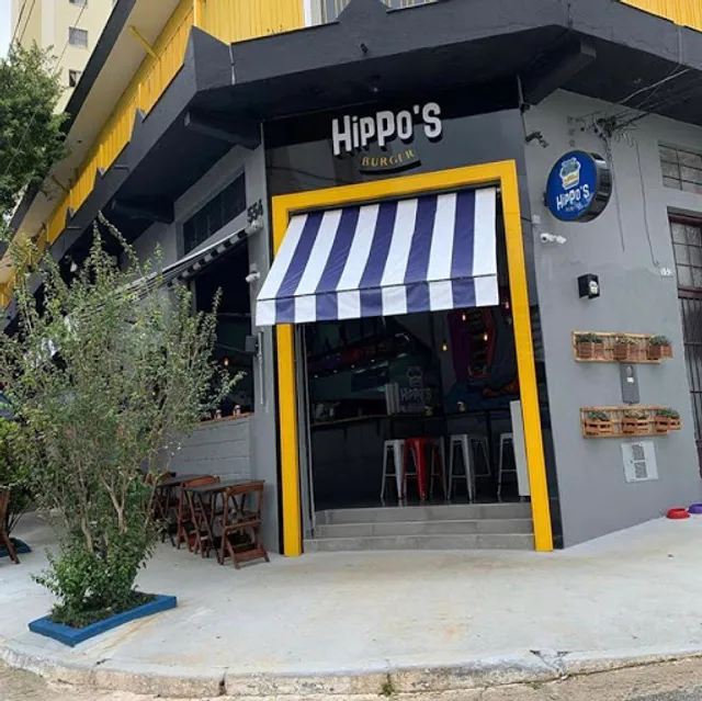 Hippo's burger