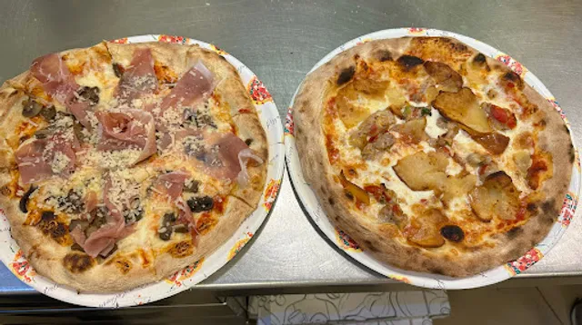 L’Angolo Burger Pizza