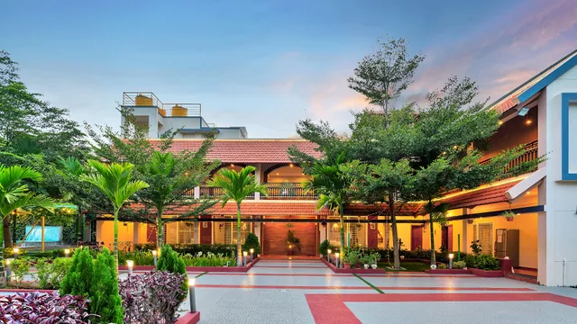 SaffronStays Surabhi Villa - Pool villa in Bangalore