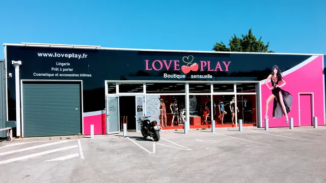Love Play Alès sex shop classe et chic boutique érotique