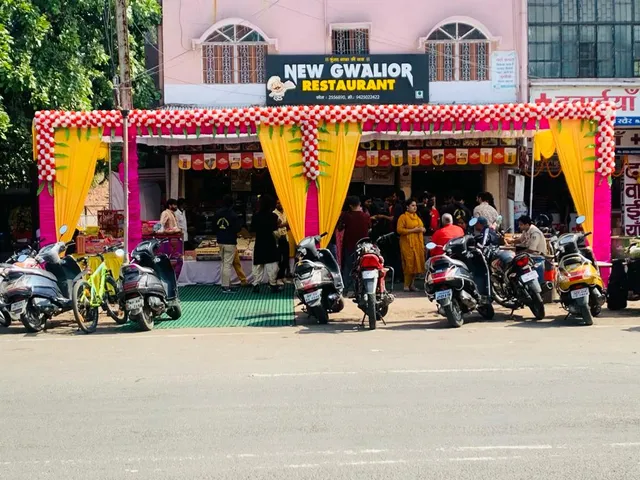 New gwalior restaurant