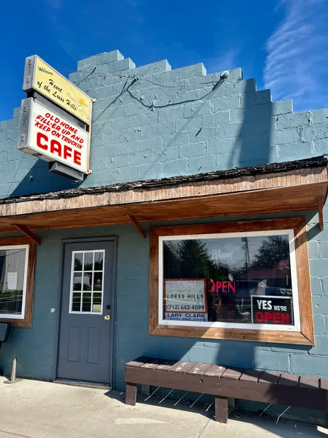 Dave's Old Home Cafe