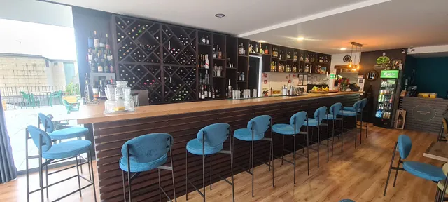 Xé Santa - Wine & Tapas, Cocktails Bar