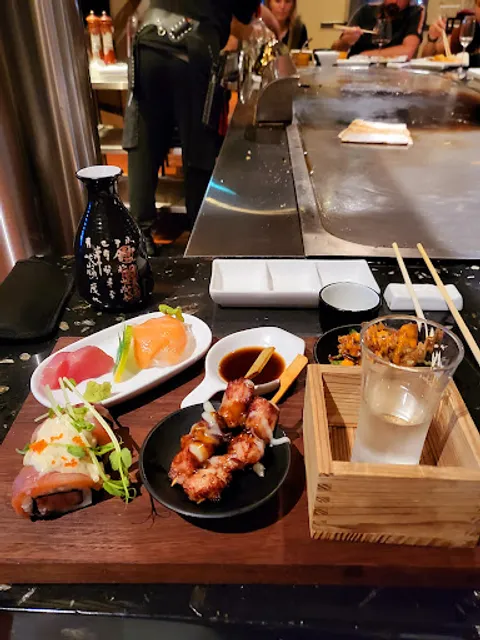 Midori Teppanyaki and Bar