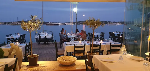 Παπαδιας 1958