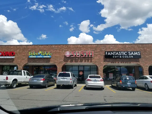 Clinton Center Plaza