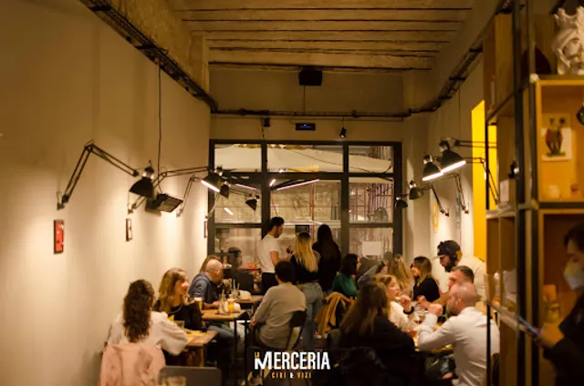 La Merceria - Hamburger, Panini, Braceria e Cocktail Bar