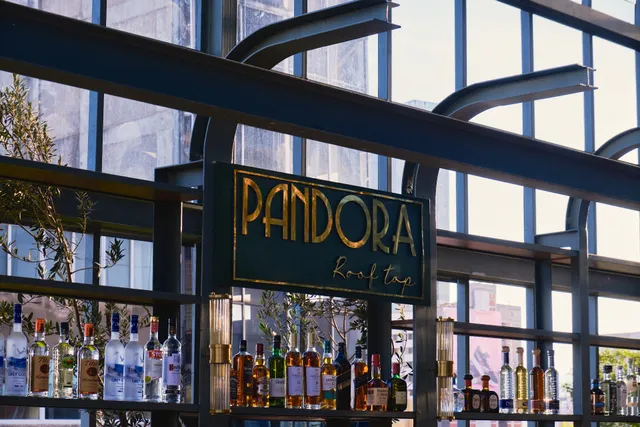 Pandora Roof Top
